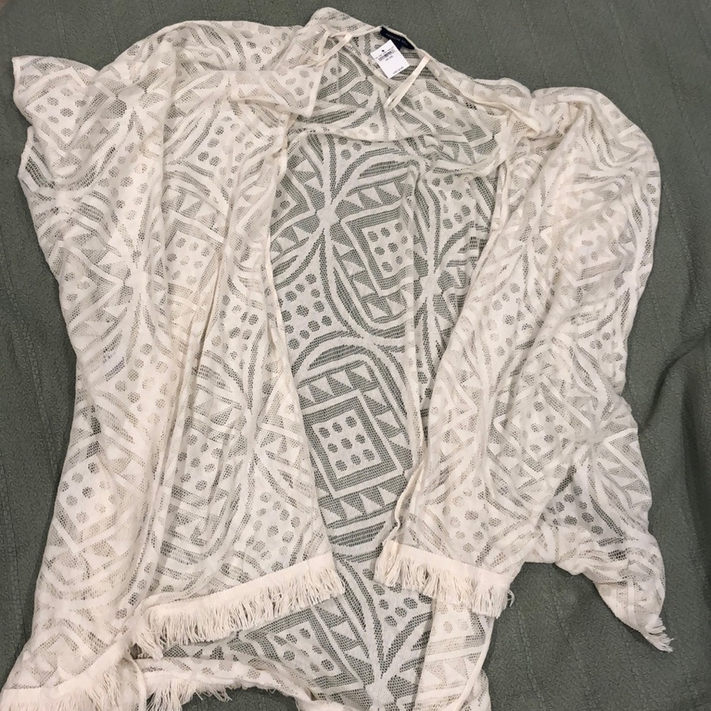 American Eagle knit geometric kimono